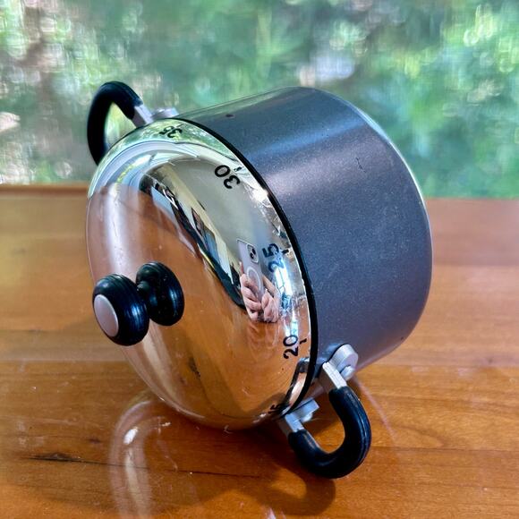 Circulon One-Hour Kitchen Timer – 60 Minute Mini Stock Pot Design - Picture 6 of 7